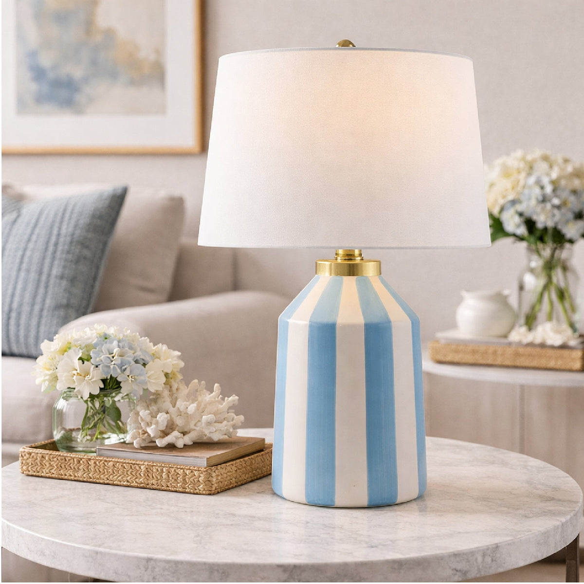 Modern European furniture - Vertical Lined Ceramic Table Lamp - www.oroa.com