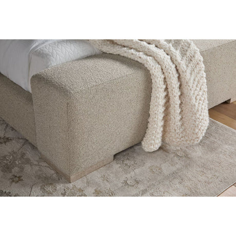 Modern European furniture - Minimalist Upholstered Bed - www.oroa.com