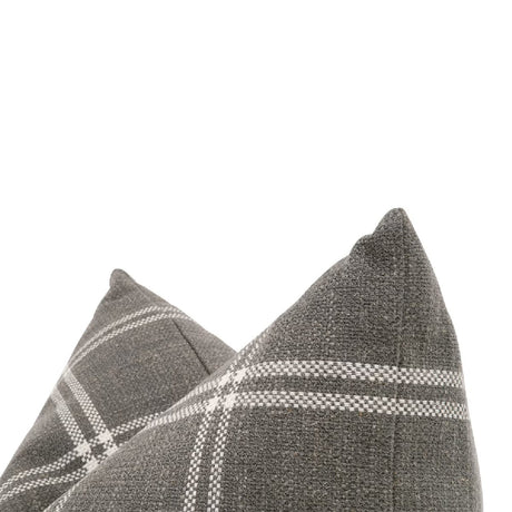 Minimalist Linen Blend Pillows (2) | Living Essentials The Basic