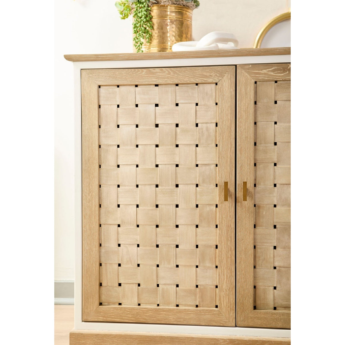 4-Door Woven Style Oak Sideboard | Living Essentials Weave