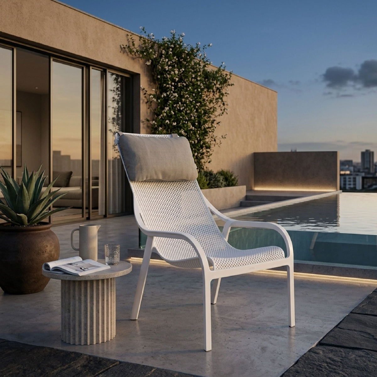 Perforated Outdoor Lounge Chair | Nardi Net Lounge