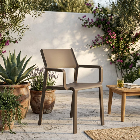Open-back Outdoor Dining Armchair | Nardi Trill