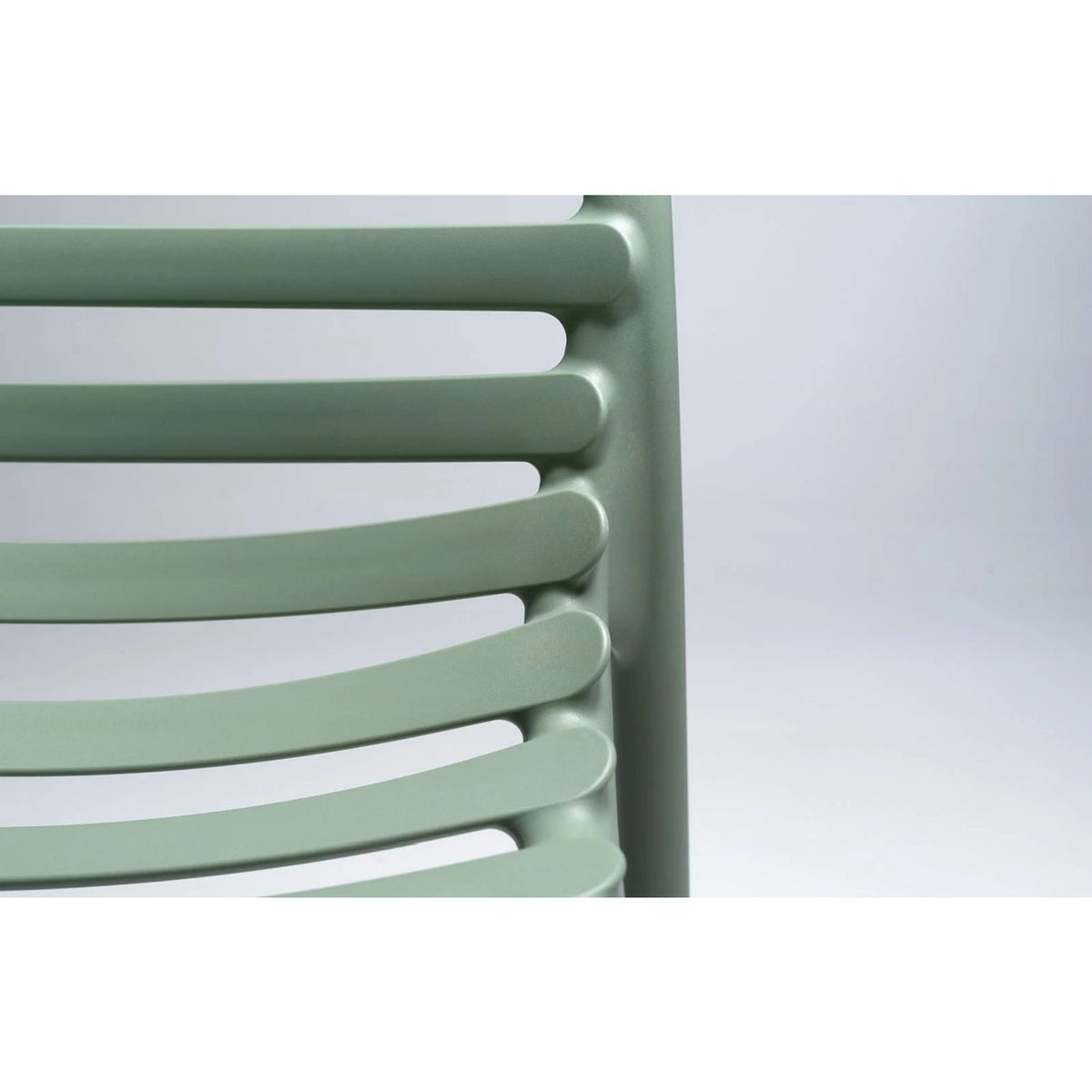 Slatted Outdoor Monobloc Dining Chair | Nardi Doga