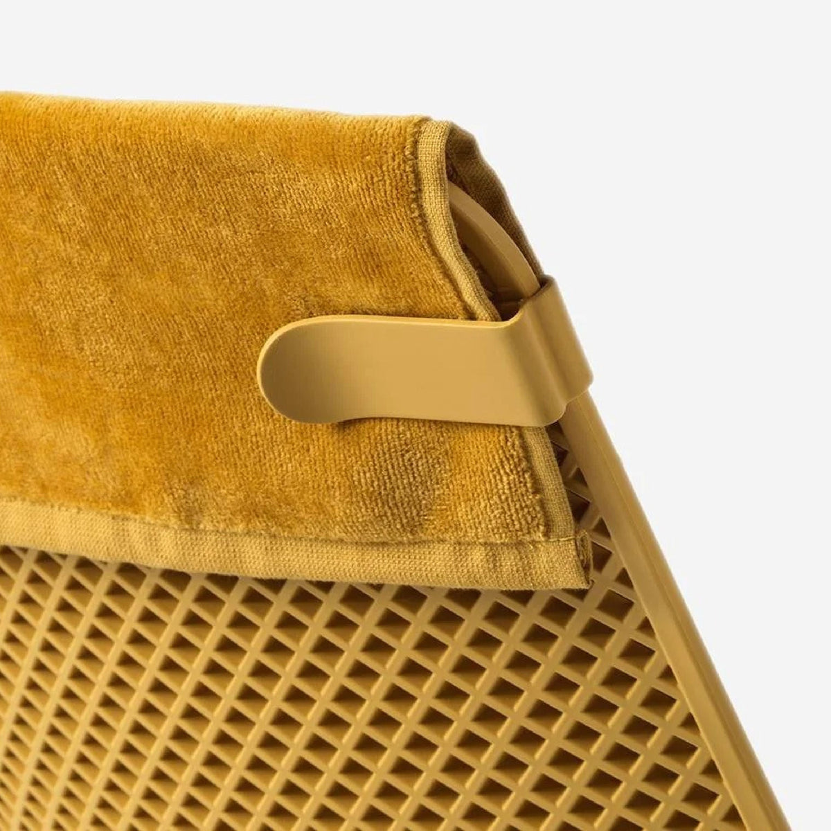 Perforated Outdoor Lounge Chair | Nardi Net Lounge