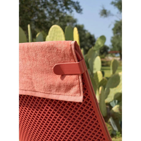 Perforated Outdoor Lounge Chair | Nardi Net Lounge