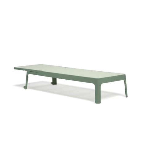 Stackable Fiberglass Outdoor Chaise Lounge | Nardi Plano