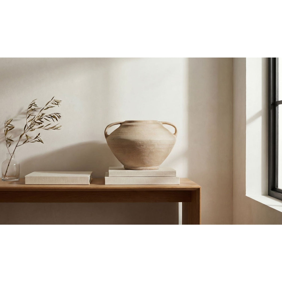 Beige Terracotta Classic Vase | Novi Living Terre