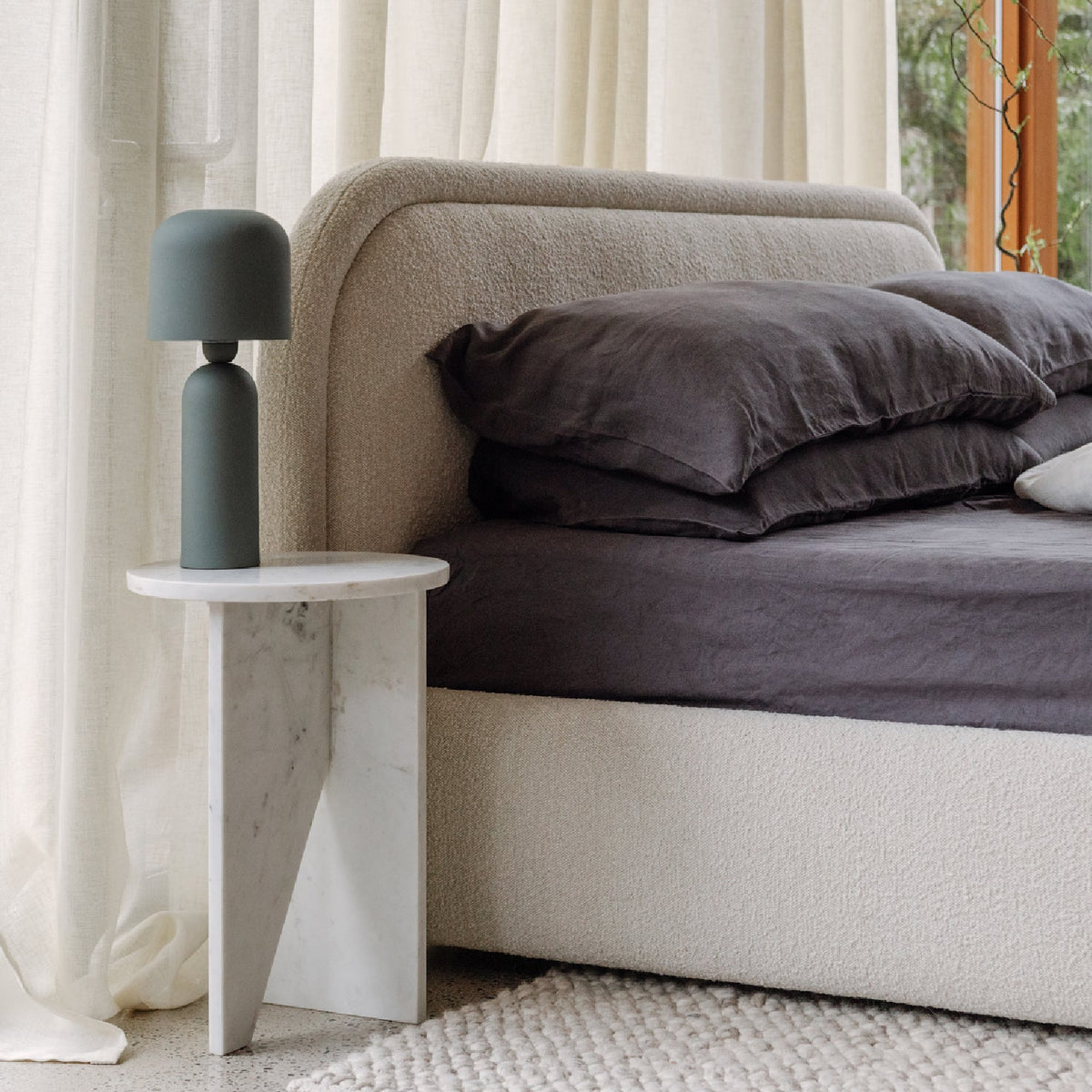 Modern European furniture - Round Marble Modern Accent Table - www.oroa.com