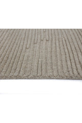 Hand-woven Wool Area Rug by Splendido Deva, alternate view 48
