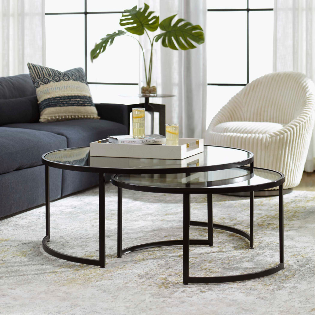 Modern European furniture - Black Round Nesting Coffee Tables (2) - www.oroa.com