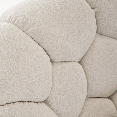 Off-white Hexagonal Tufted Bed | OROA Modern Yolonda | Oroa.com