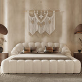 Off-white Hexagonal Tufted Bed | OROA Modern Yolonda | Oroa.com