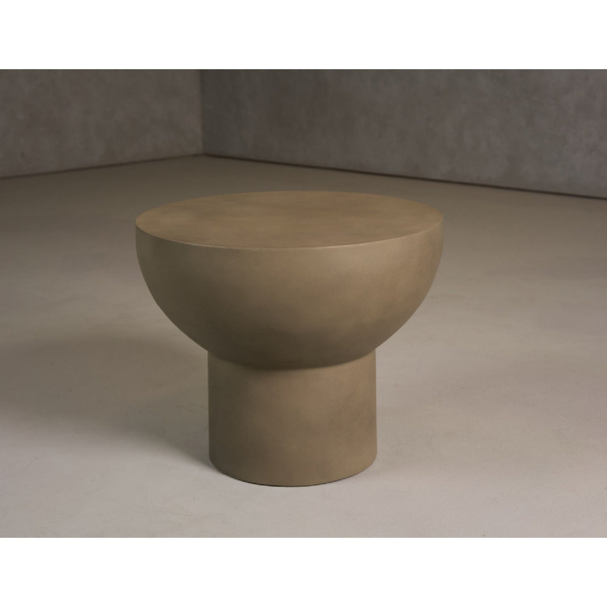Round Terrazzo End Table | OROA Modern Fate