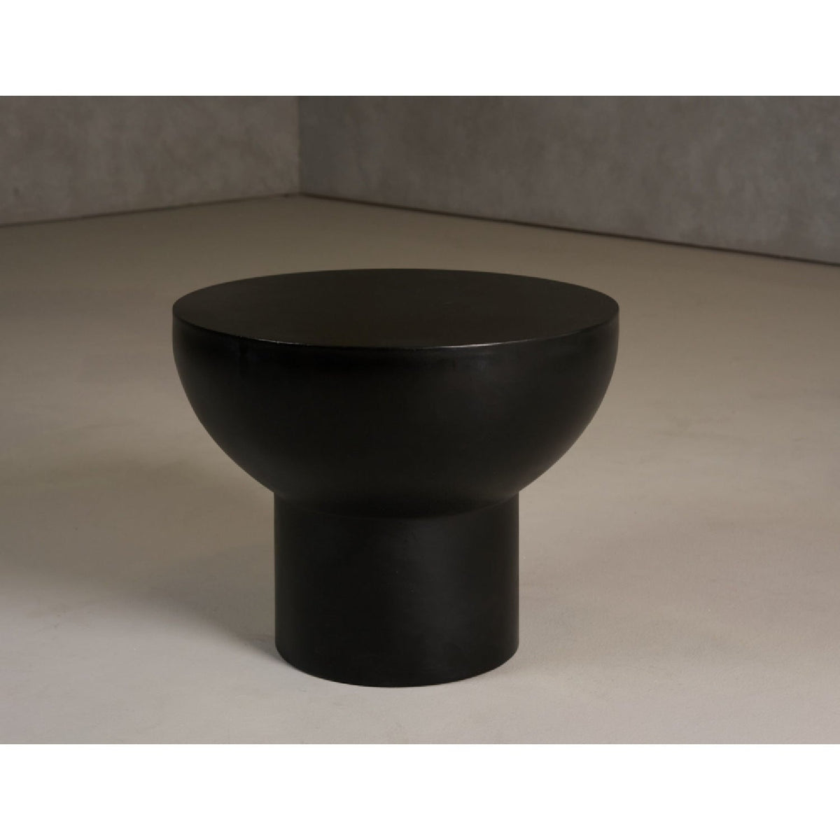 Round Terrazzo End Table | OROA Modern Fate