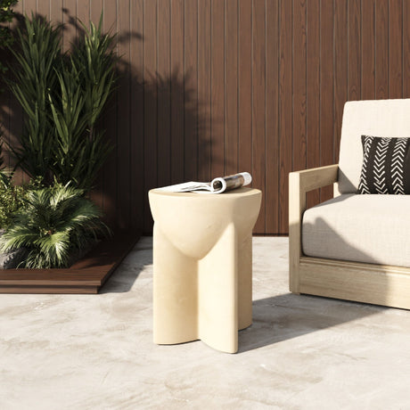 Concrete Round End Table | OROA Modern Elsa