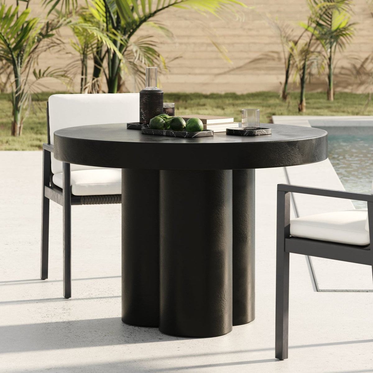 Round Concrete Dining Table | OROA Modern Bruni