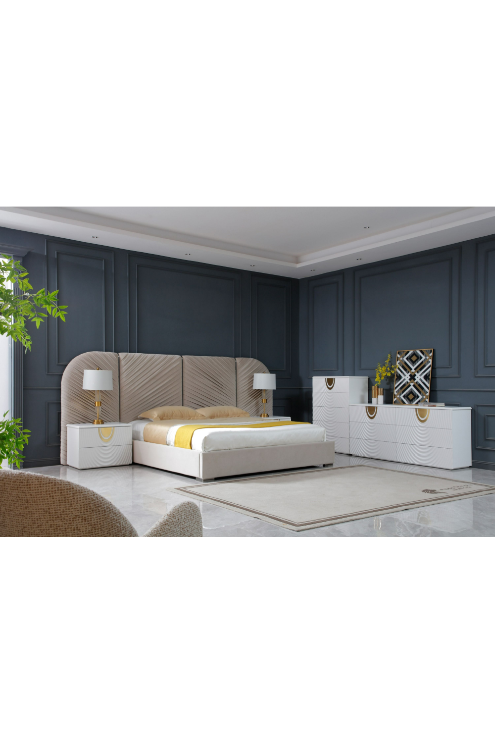 White 5-Drawer Chest | OROA Modern J1869 | Oroa.com