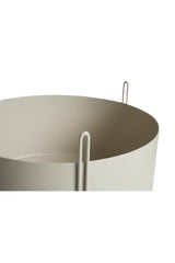 Painted Metal Planter M | WOUD Pidestall | OROA.com