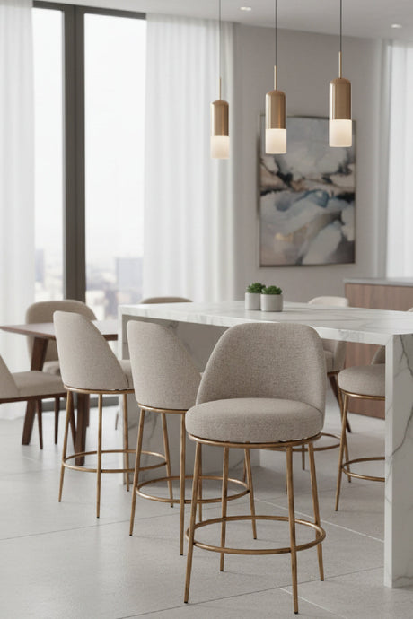Beige Swivel Counter Stool | OROA Modern Nordhavn | Oroa.com