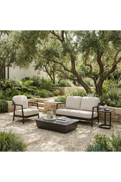 Outdoor Aluminum End Table | OROA Modern Friss | Oroa.com
