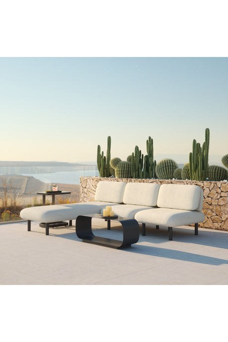 Beige Olefin Outdoor Accent Chair | OROA Modern Aperto | Oroa.com