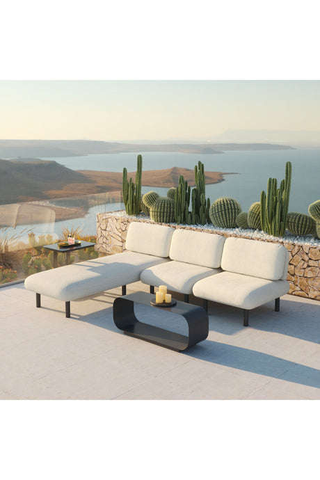 Beige Olefin Outdoor Chaise | OROA Modern Aperto | Oroa.com