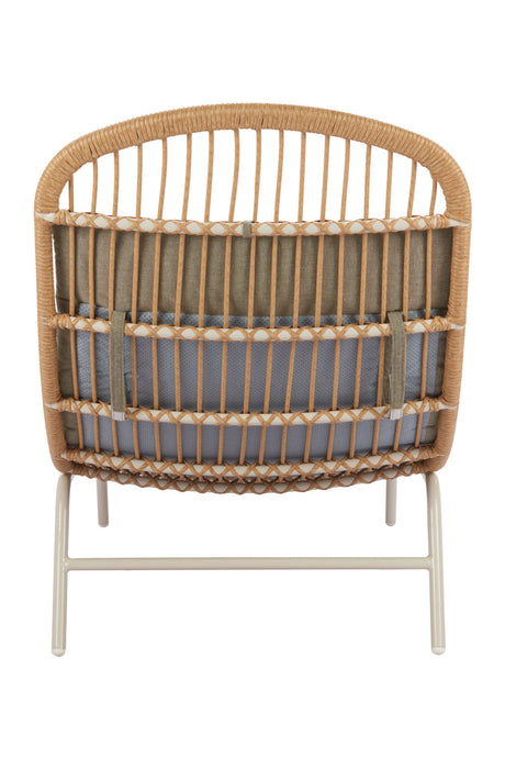 Padded Rattan Weave Outdoor Chaise | OROA Modern Skim | Oroa.com